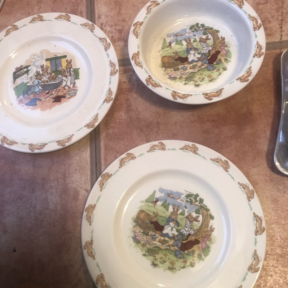 Cuthbertson Christmas ser $75